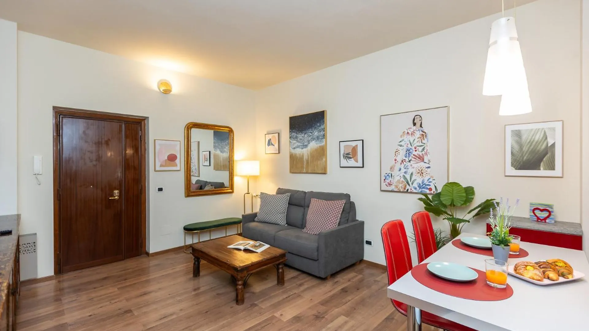 Teano Holiday House Rome Apartment