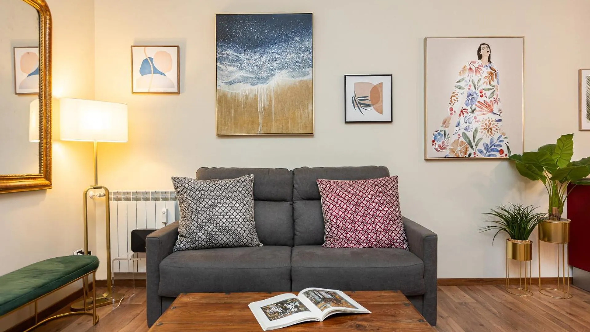 Teano Holiday House Rome Apartment
